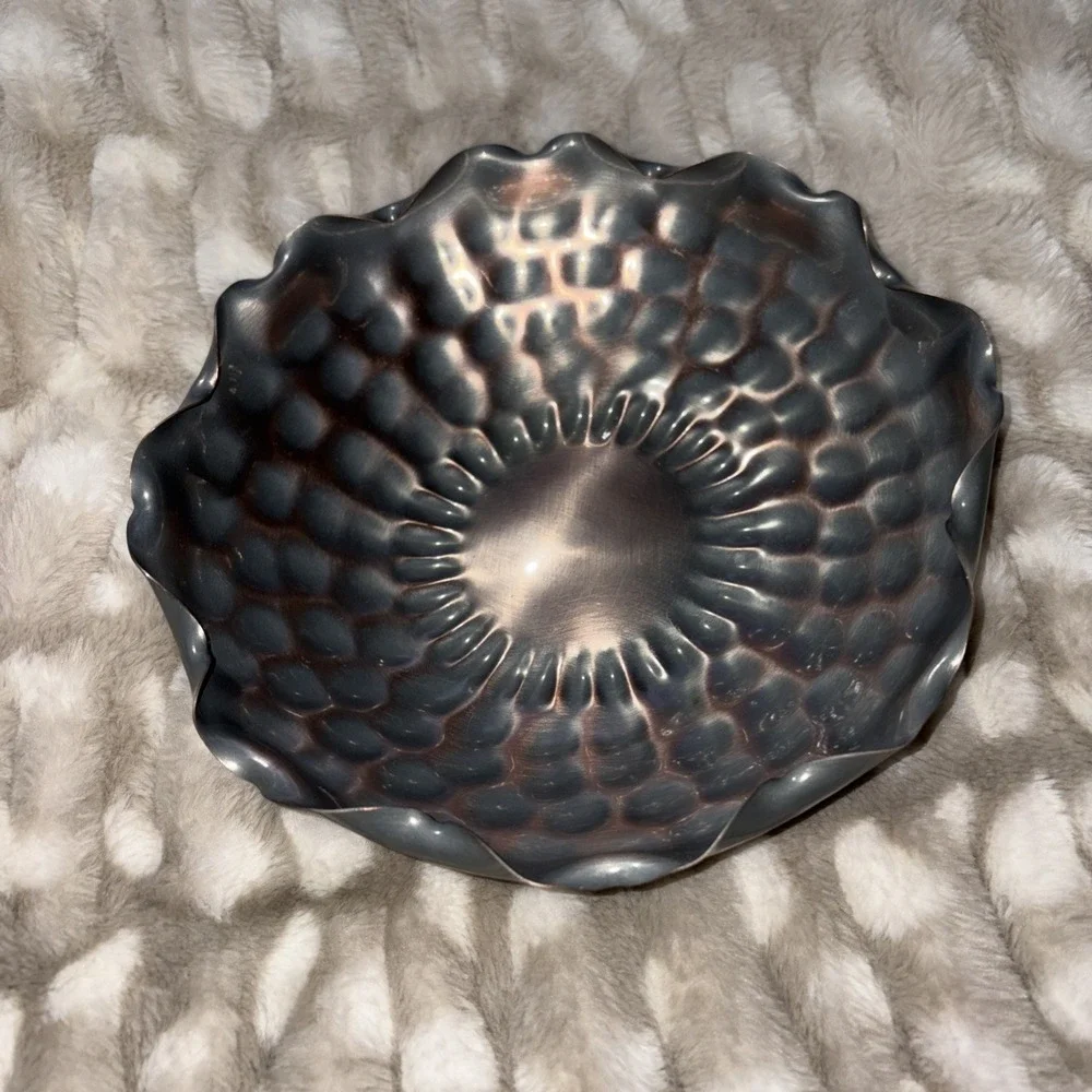 Vintage Gregorian Hammered Copper Bowl Scalloped Edge Made in USA 9